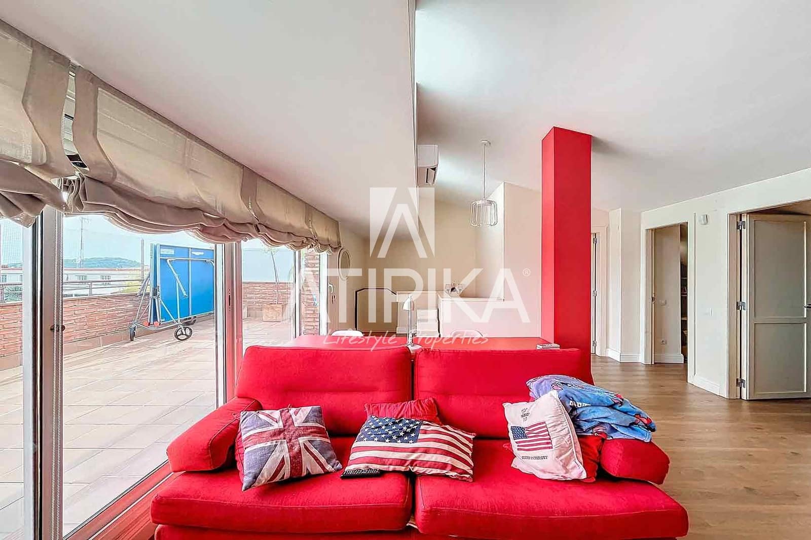 5 bedroom Apartment for sale in Tiana with pool - € 660,000 (Ref: 8478908)
