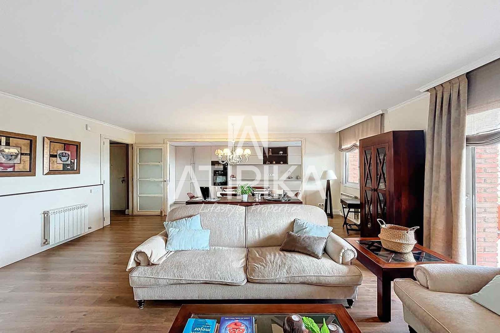 5 bedroom Apartment for sale in Tiana with pool - € 660,000 (Ref: 8478908)