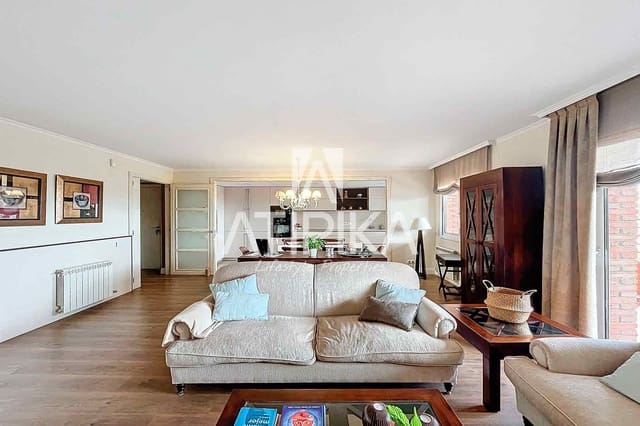 5 quarto Apartamento para venda em Tiana com piscina - 660 000 € (Ref: 8478908)