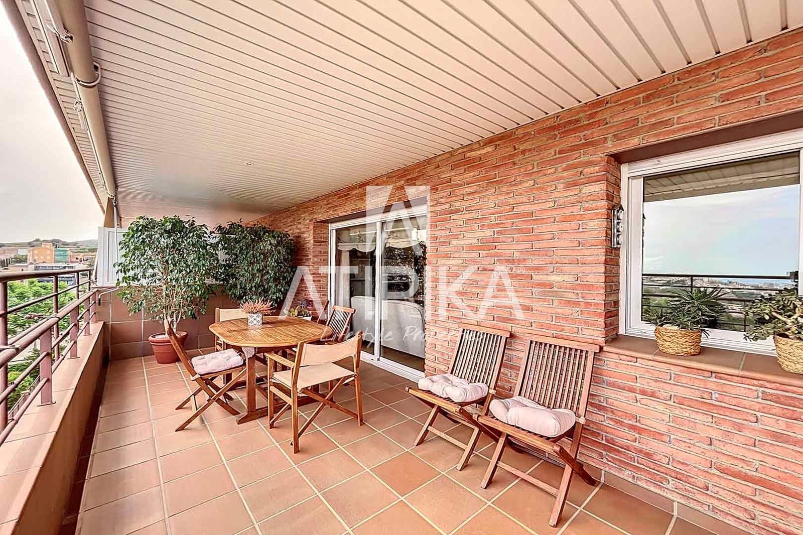 5 bedroom Apartment for sale in Tiana with pool - € 660,000 (Ref: 8478908)