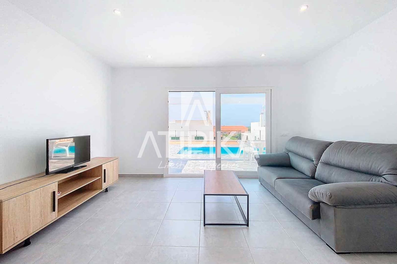 2 bedroom Villa for sale in Son Bou with pool - € 440,000 (Ref: 8480516)