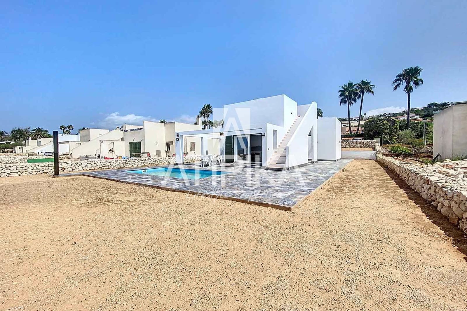 2 bedroom Villa for sale in Son Bou with pool - € 440,000 (Ref: 8480516)