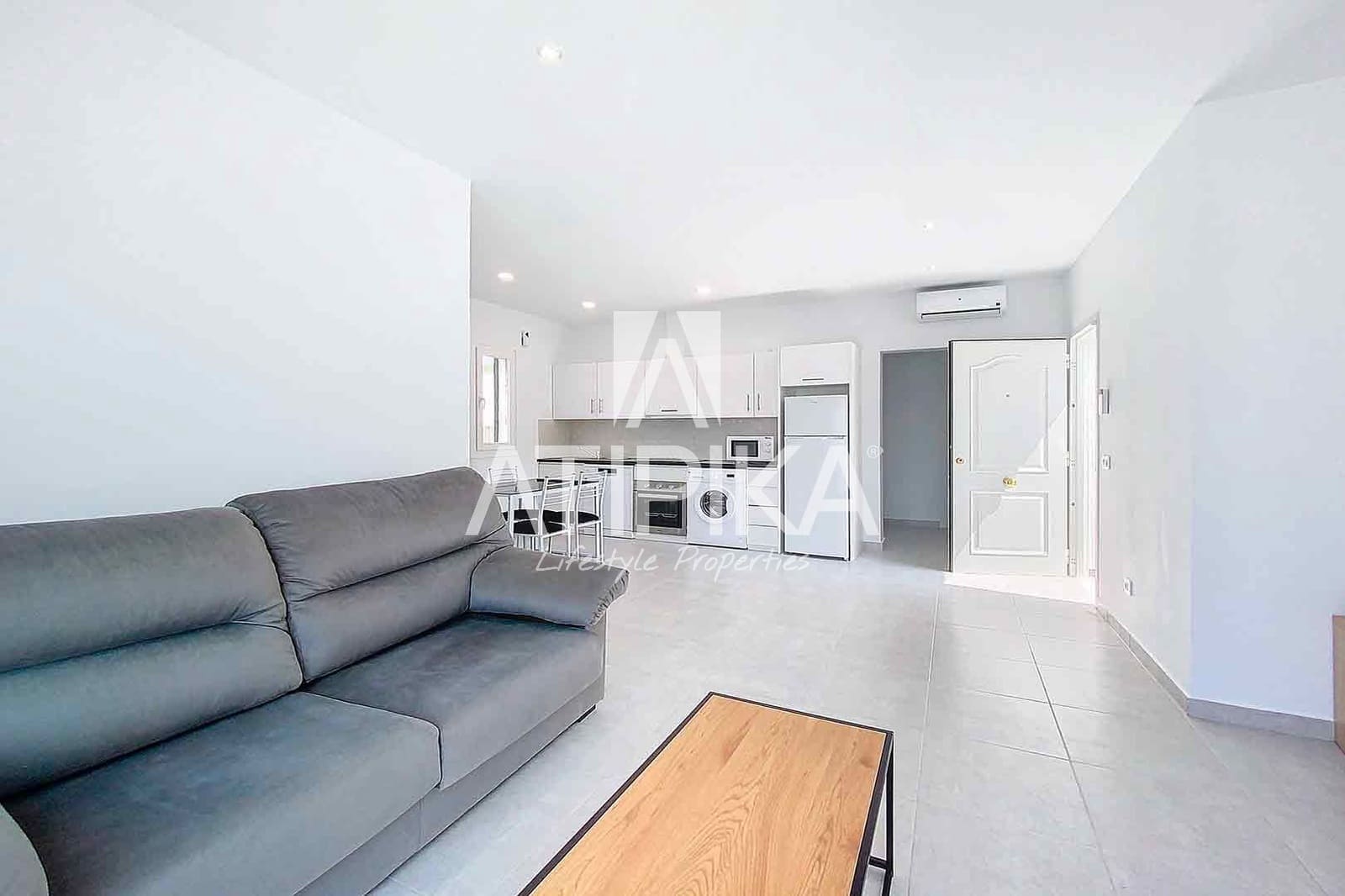 2 bedroom Villa for sale in Son Bou with pool - € 440,000 (Ref: 8480516)