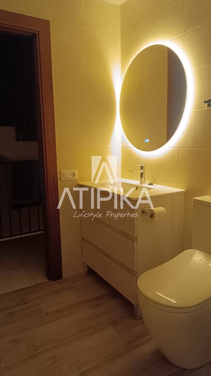 4 sovrum Villa till salu i Sitges - 550 000 € (Ref: 8484351)