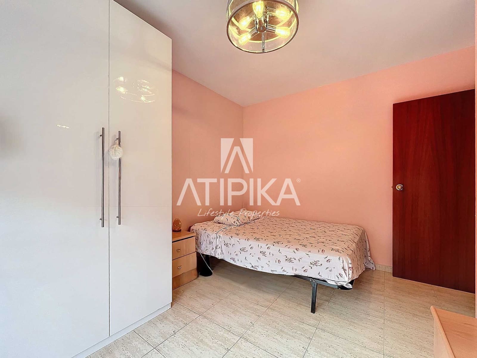 4 sovrum Villa till salu i Sitges - 550 000 € (Ref: 8484351)