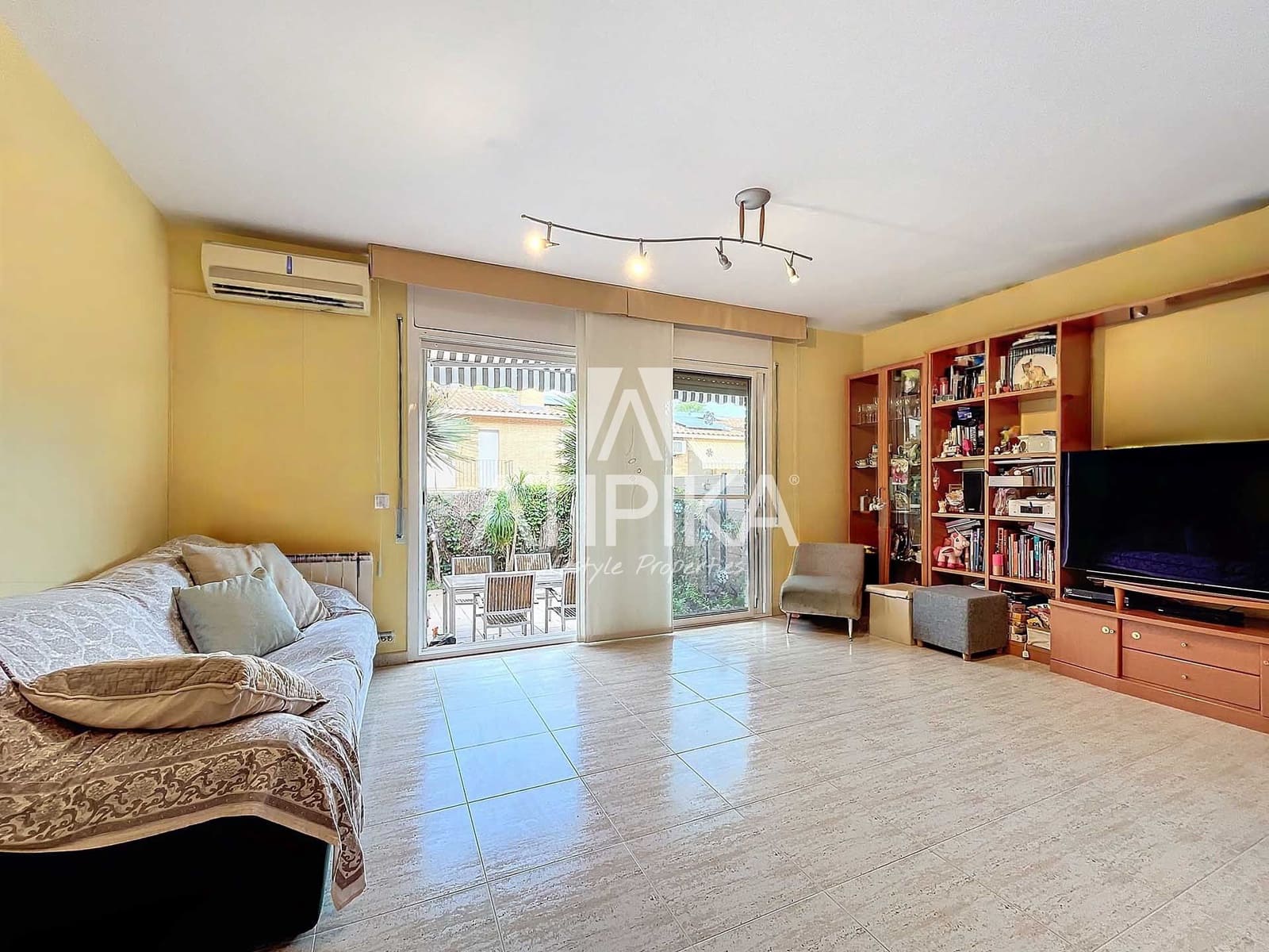 4 sovrum Villa till salu i Sitges - 550 000 € (Ref: 8484351)