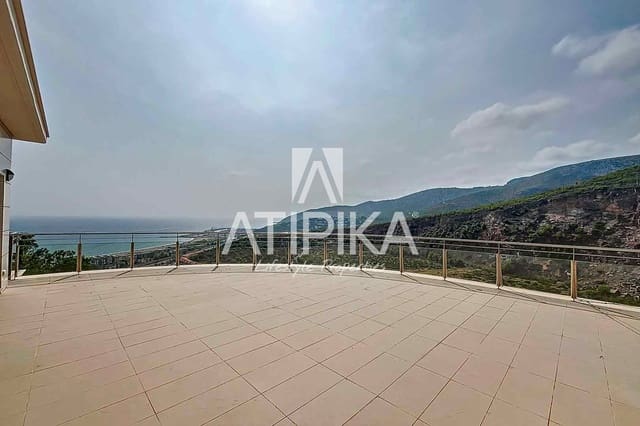 8 Zimmer Villa zu vermieten in Castelldefels mit Pool - 12.000 € (Ref: 8490630)