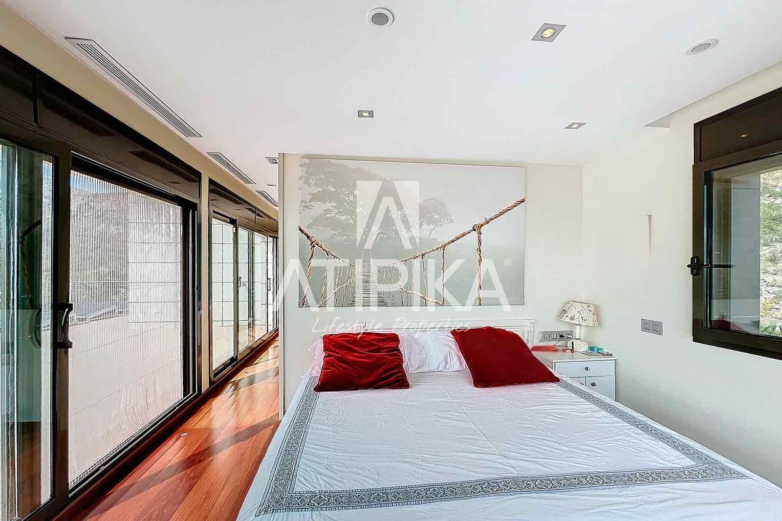 8 bedroom Villa for rent in Castelldefels with pool - € 12,000 (Ref: 8490630)