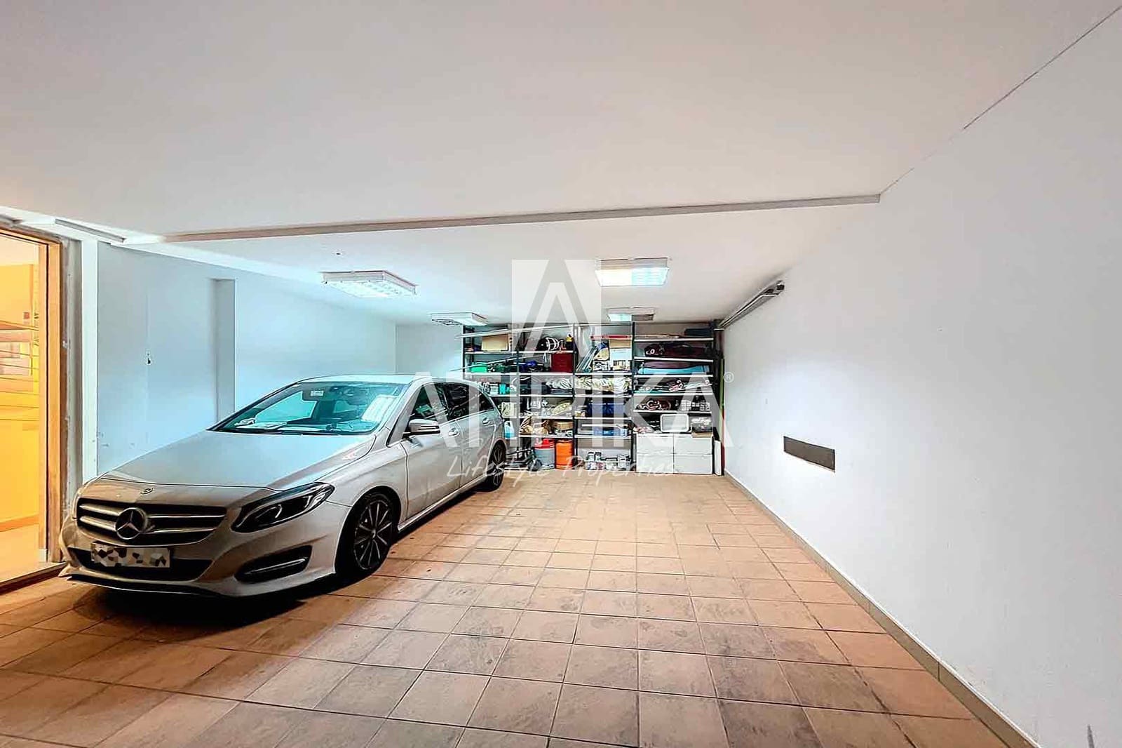 8 bedroom Villa for rent in Castelldefels with pool - € 12,000 (Ref: 8490630)