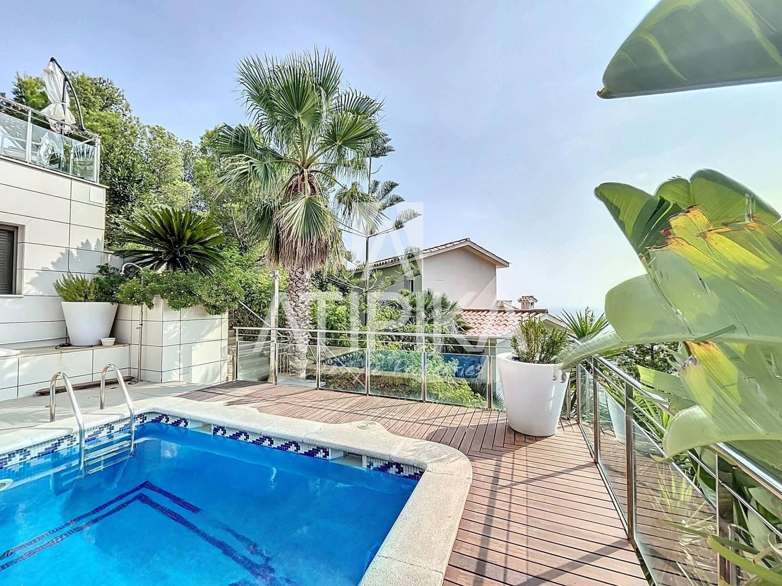 8 bedroom Villa for rent in Castelldefels with pool - € 12,000 (Ref: 8490630)