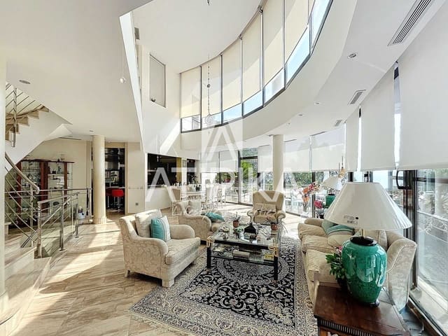 8 Zimmer Villa zu vermieten in Castelldefels mit Pool - 12.000 € (Ref: 8490630)