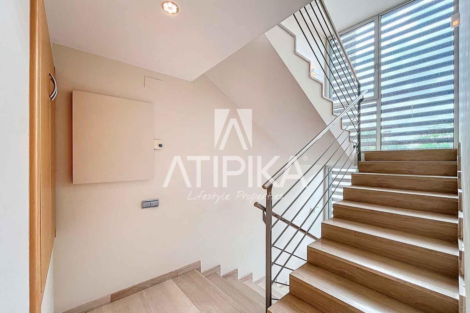 4 slaapkamer Villa te koop in Barcelona stad - € 1.950.000 (Ref: 8536239)