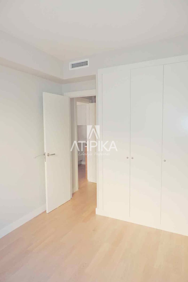 1 bedroom Apartment for sale in Barcelona city with pool - € 365,000 (Ref: 8594628)