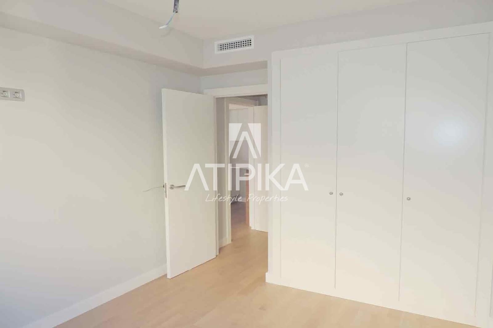 1 bedroom Apartment for sale in Barcelona city with pool - € 365,000 (Ref: 8594628)