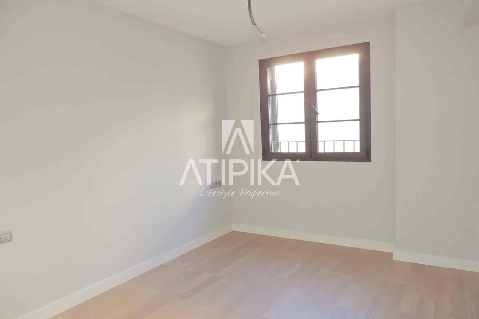 1 bedroom Apartment for sale in Barcelona city with pool - € 365,000 (Ref: 8594628)