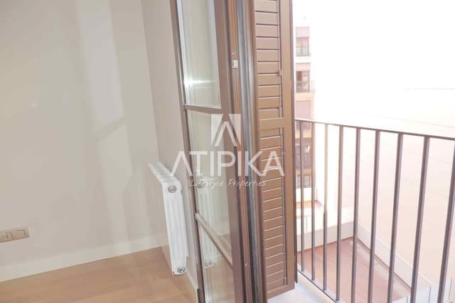 Apartamento de 1 habitación en Barcelona ciudad en venta con piscina - 365.000 € (Ref: 8594628)