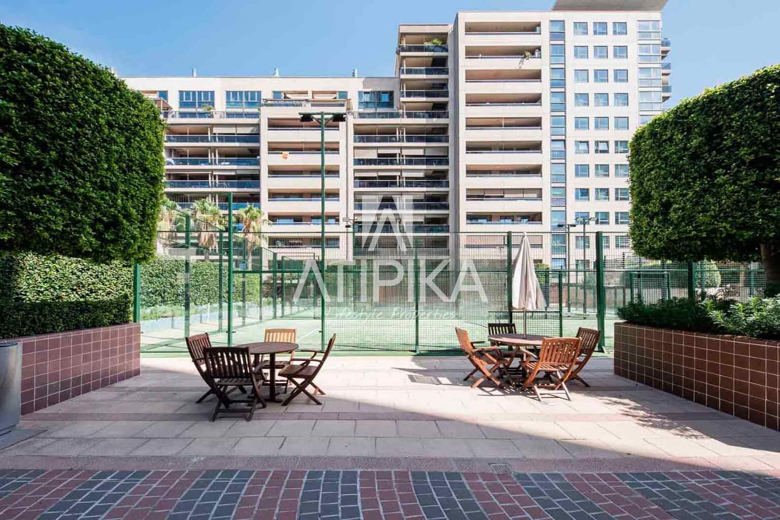 2 soveværelse Penthouse til salg i Barcelona by med swimmingpool - € 1.850.000 (Ref: 8596936)