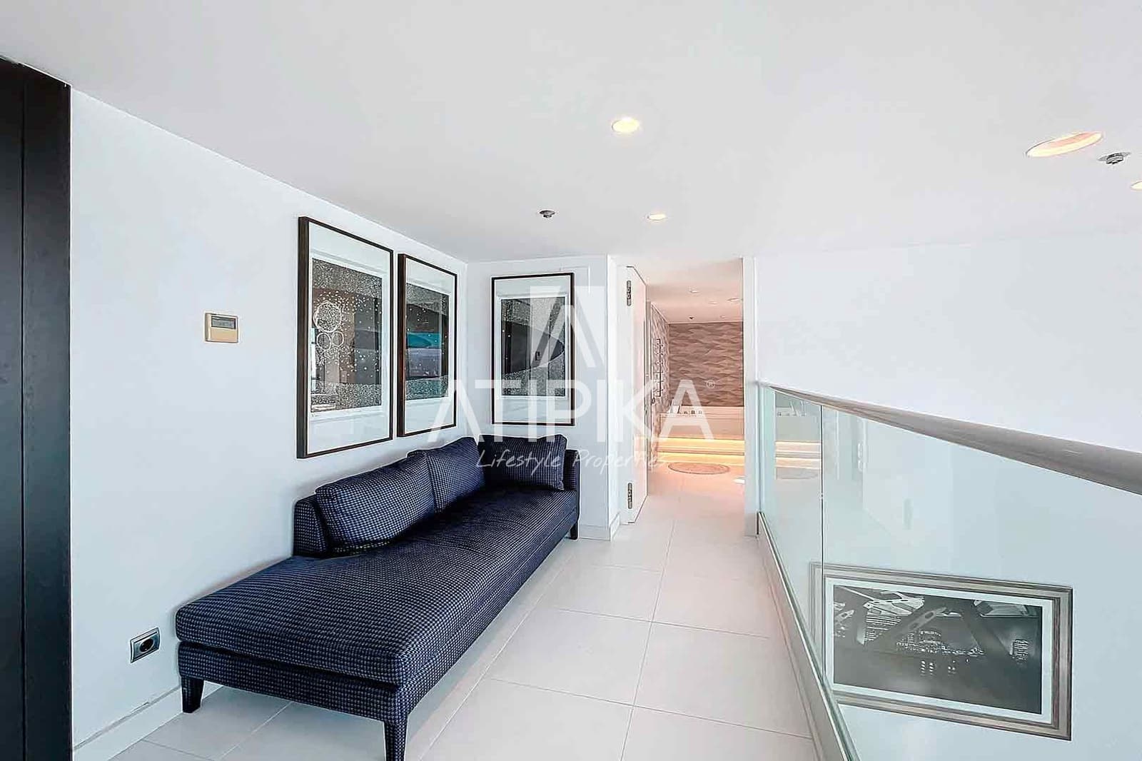 2 soveværelse Penthouse til salg i Barcelona by med swimmingpool - € 1.850.000 (Ref: 8596936)