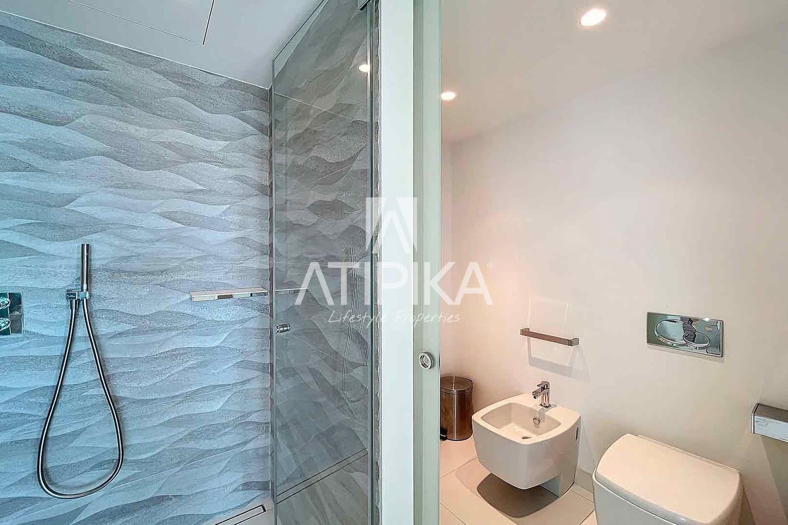 2 soveværelse Penthouse til salg i Barcelona by med swimmingpool - € 1.850.000 (Ref: 8596936)