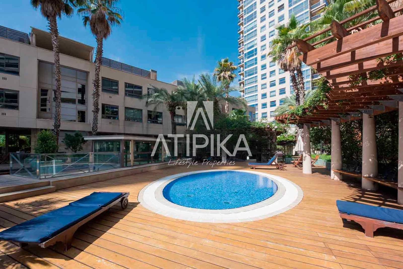2 soveværelse Penthouse til salg i Barcelona by med swimmingpool - € 1.850.000 (Ref: 8596936)