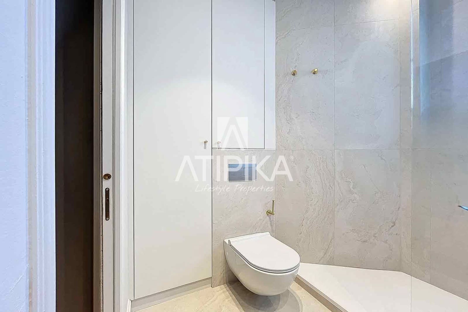 2 bedroom Apartment for sale in Barcelona city - € 775,000 (Ref: 8656007)