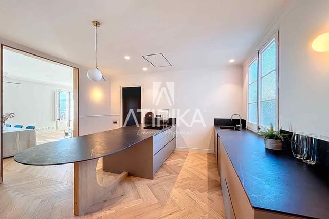 2 bedroom Apartment for sale in Barcelona city - € 775,000 (Ref: 8656007)