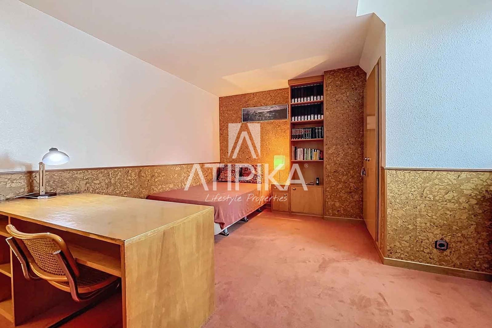 7 makuuhuone Huvila vuokrattavana paikassa Gava mukana uima-altaan - 6 000 € (Ref: 8721691)