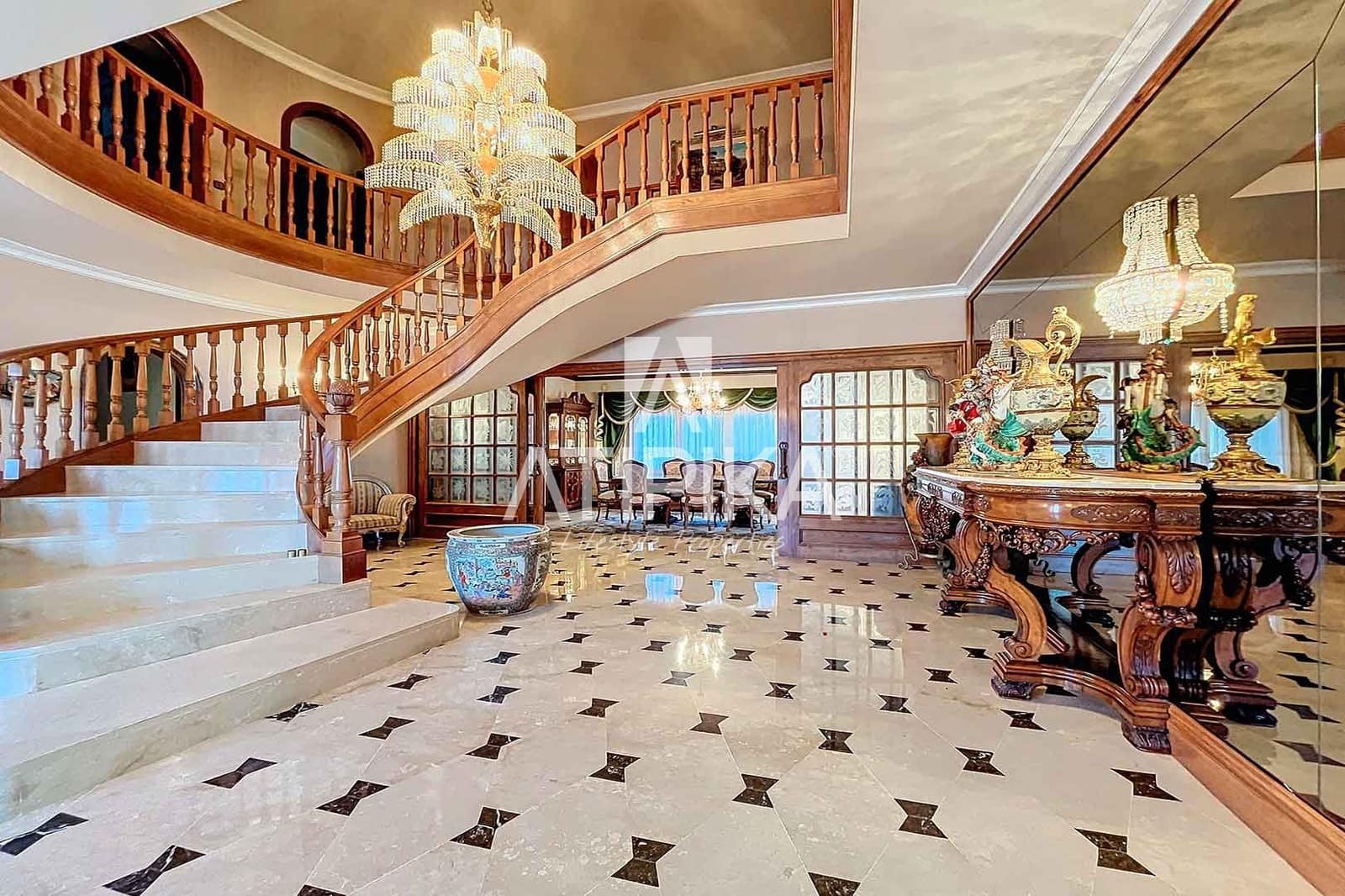 7 makuuhuone Huvila vuokrattavana paikassa Gava mukana uima-altaan - 6 000 € (Ref: 8721691)