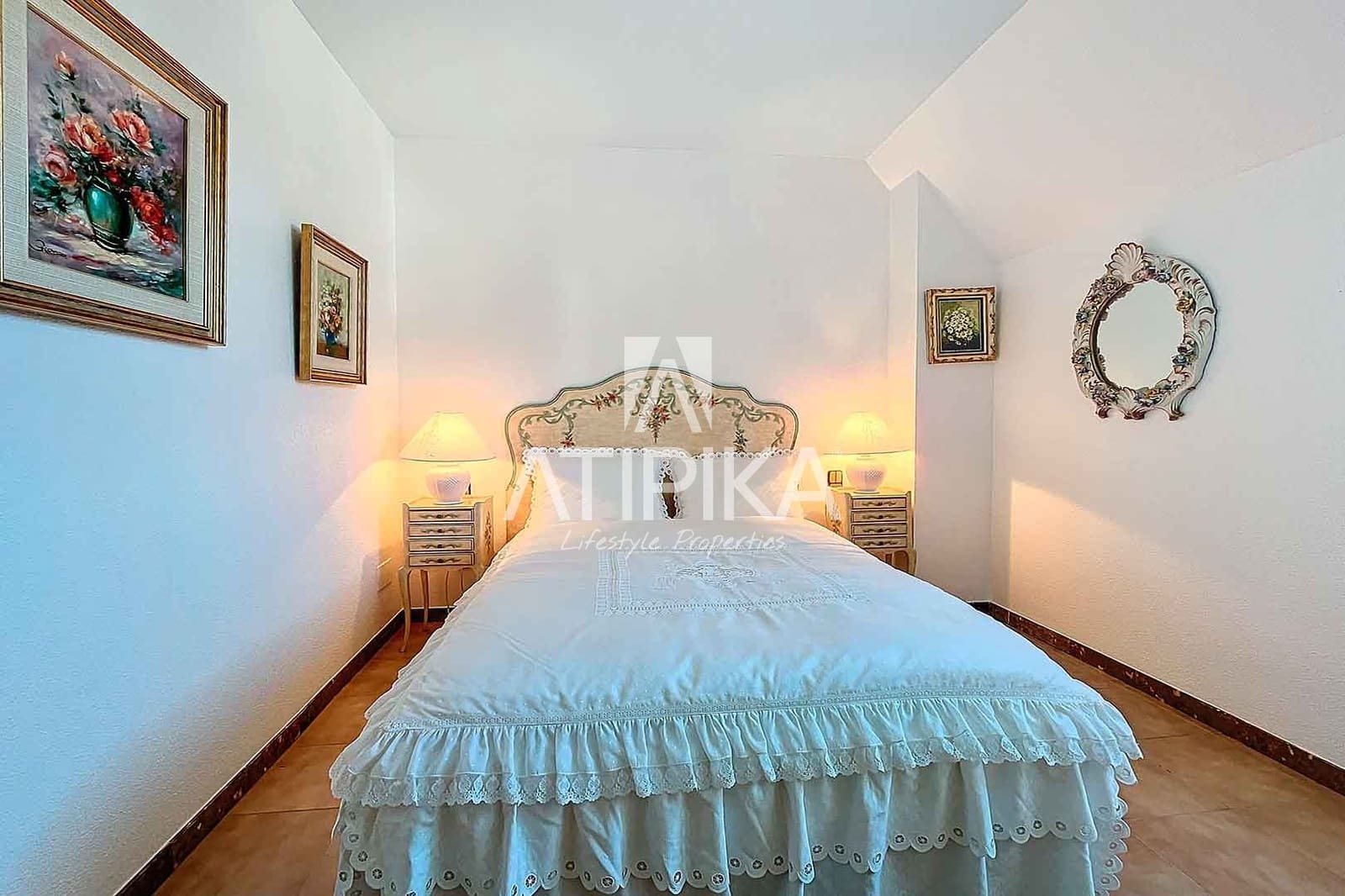 7 makuuhuone Huvila vuokrattavana paikassa Gava mukana uima-altaan - 6 000 € (Ref: 8721691)