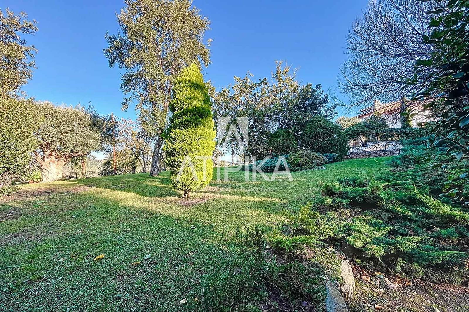 7 makuuhuone Huvila vuokrattavana paikassa Gava mukana uima-altaan - 6 000 € (Ref: 8721691)