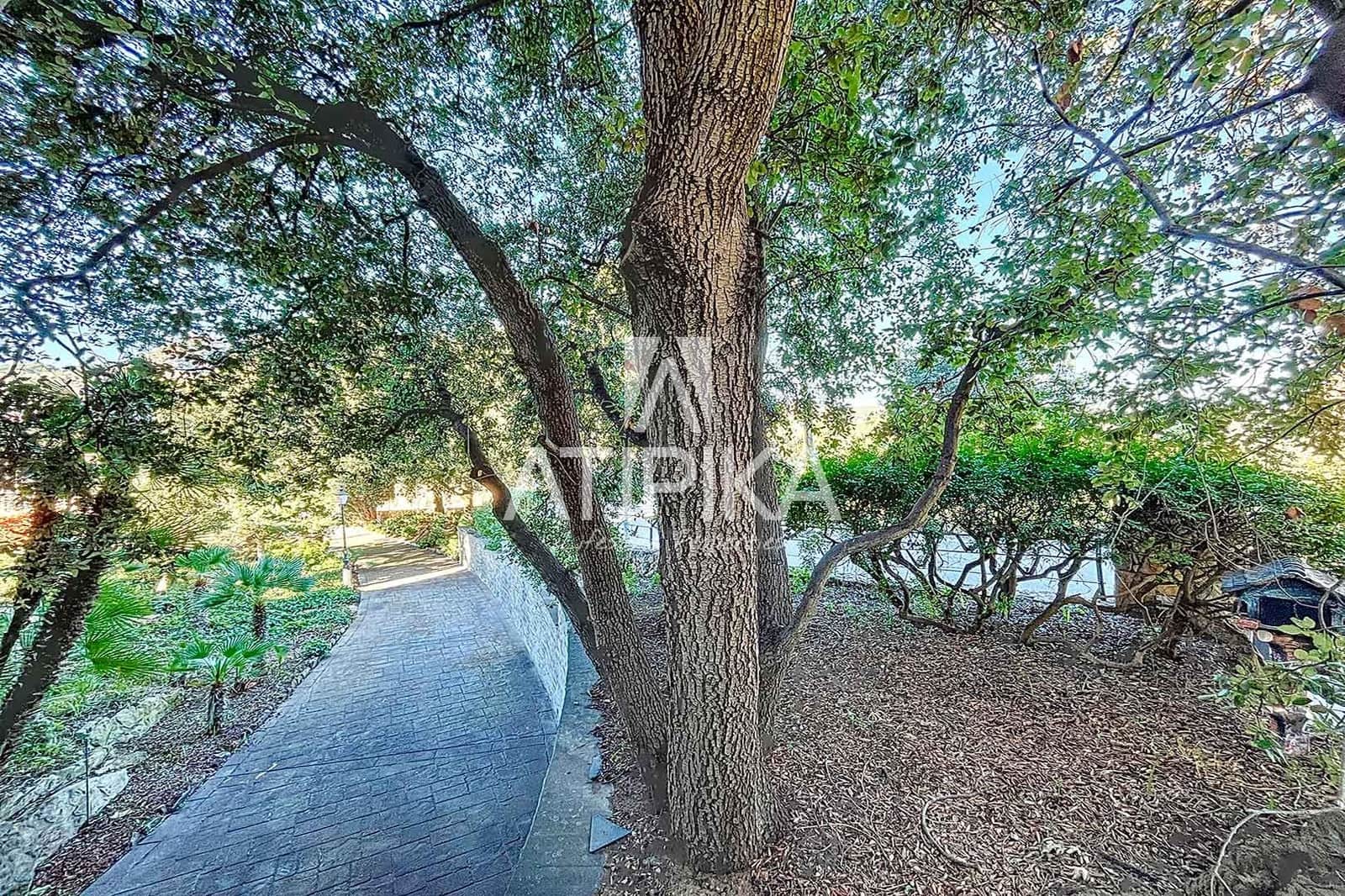 7 makuuhuone Huvila vuokrattavana paikassa Gava mukana uima-altaan - 6 000 € (Ref: 8721691)