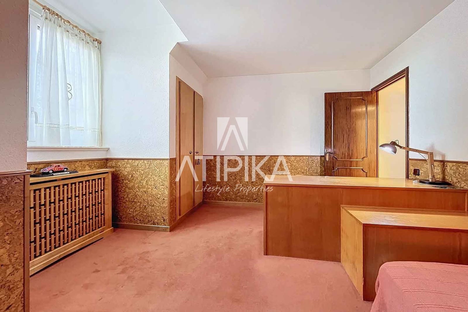 7 makuuhuone Huvila vuokrattavana paikassa Gava mukana uima-altaan - 6 000 € (Ref: 8721691)