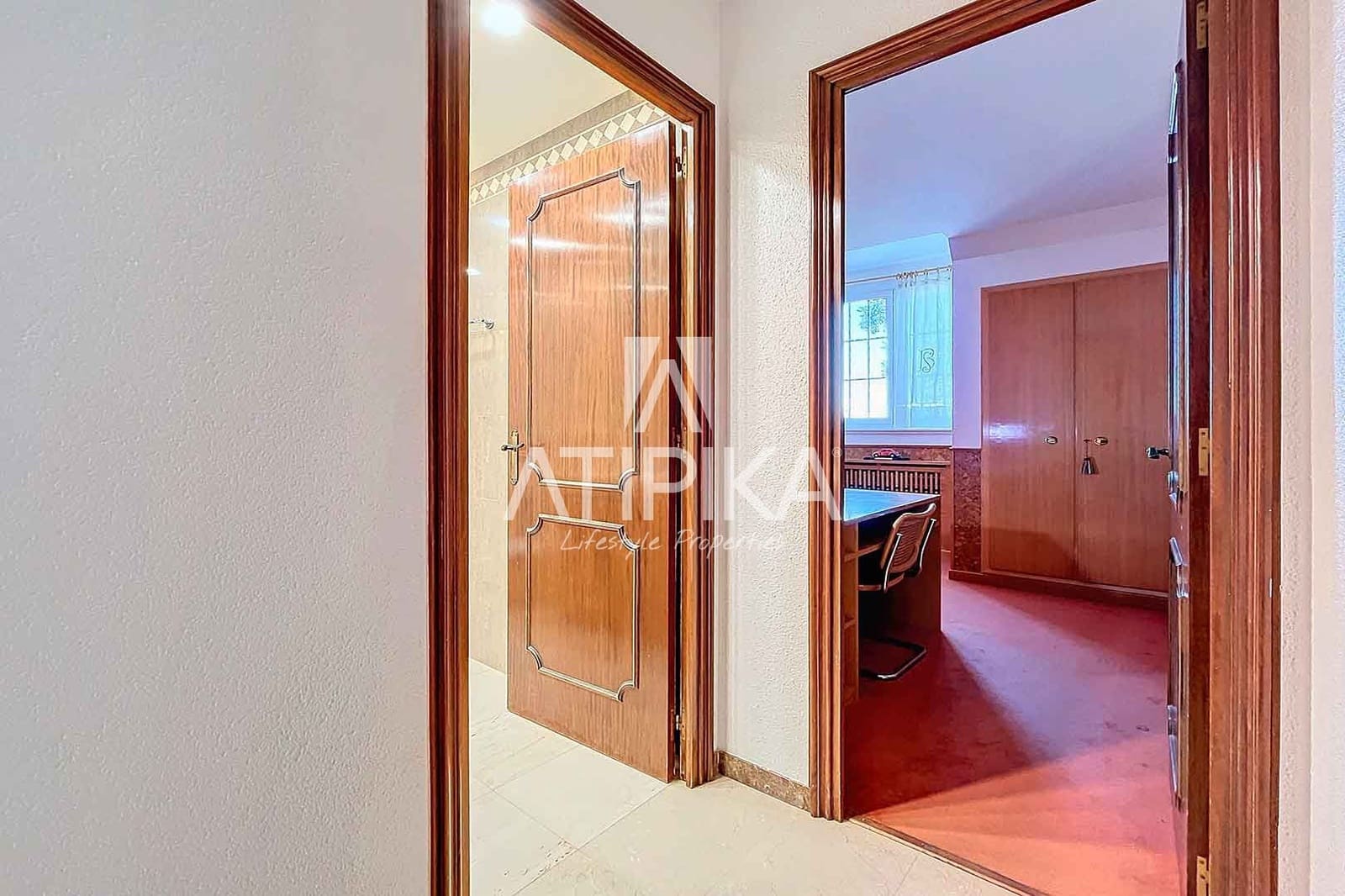 7 makuuhuone Huvila vuokrattavana paikassa Gava mukana uima-altaan - 6 000 € (Ref: 8721691)