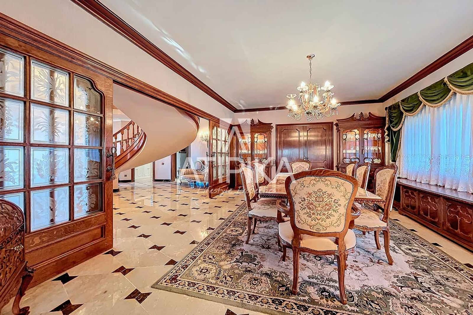 7 makuuhuone Huvila vuokrattavana paikassa Gava mukana uima-altaan - 6 000 € (Ref: 8721691)