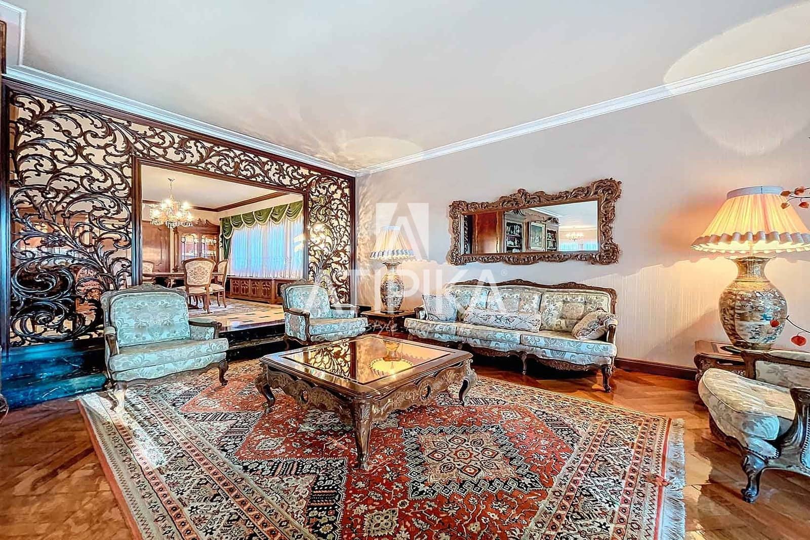 7 makuuhuone Huvila vuokrattavana paikassa Gava mukana uima-altaan - 6 000 € (Ref: 8721691)