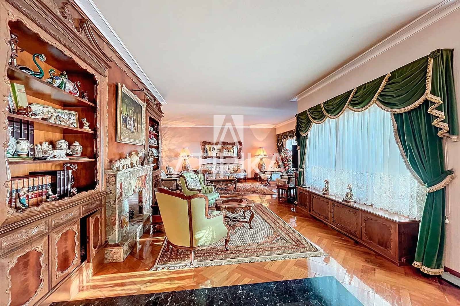 7 makuuhuone Huvila vuokrattavana paikassa Gava mukana uima-altaan - 6 000 € (Ref: 8721691)