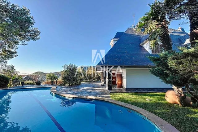 7 sovrum Villa att hyra i Gavà med pool - 6 000 € (Ref: 8721691)