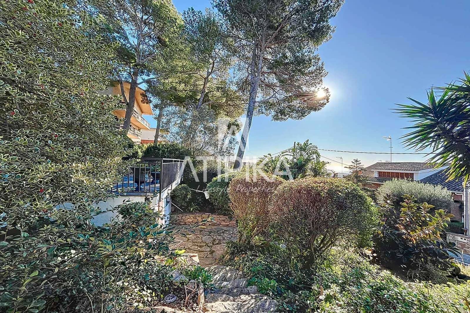 7 makuuhuone Huvila vuokrattavana paikassa Gava mukana uima-altaan - 6 000 € (Ref: 8721691)