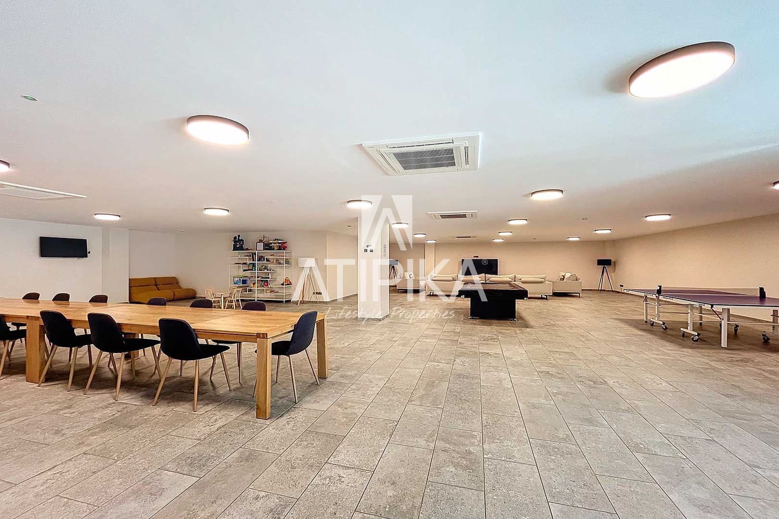 4 soverom Penthouse til salgs i Esplugues de Llobregat med svømmebasseng - € 2 211 000 (Ref: 8755116)