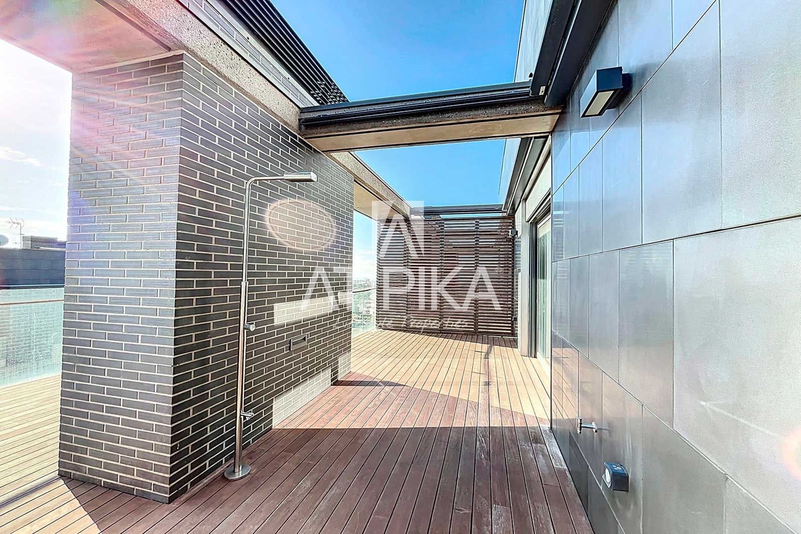 4 soverom Penthouse til salgs i Esplugues de Llobregat med svømmebasseng - € 2 211 000 (Ref: 8755116)