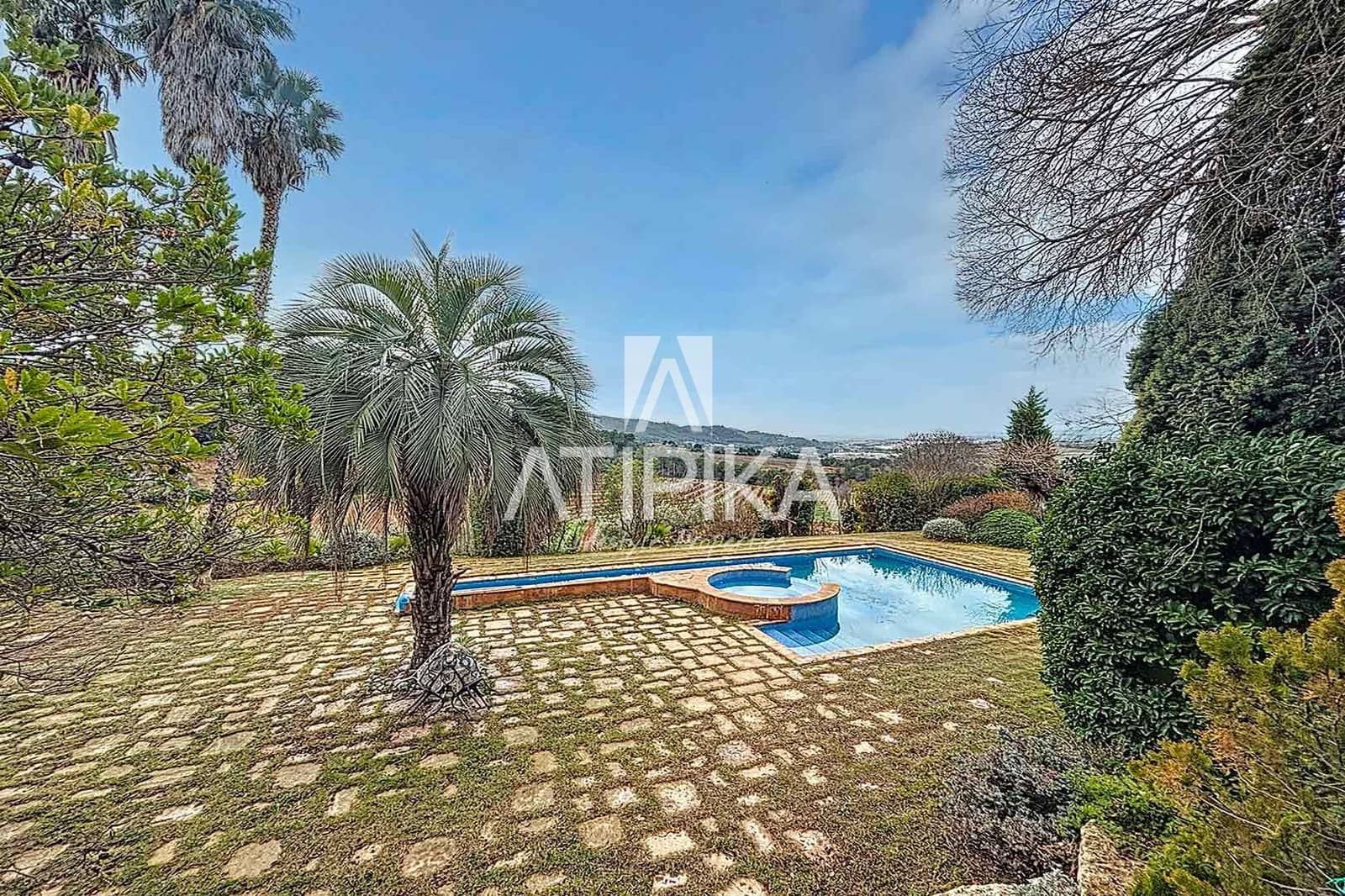 7 soveværelse Finca/Landehus til salg i Gelida med swimmingpool - € 1.700.000 (Ref: 8766405)