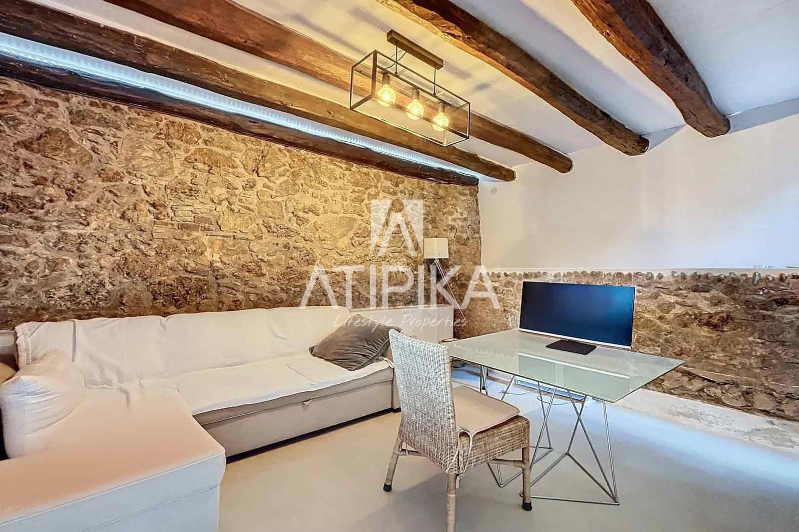 7 soveværelse Finca/Landehus til salg i Gelida med swimmingpool - € 1.700.000 (Ref: 8766405)