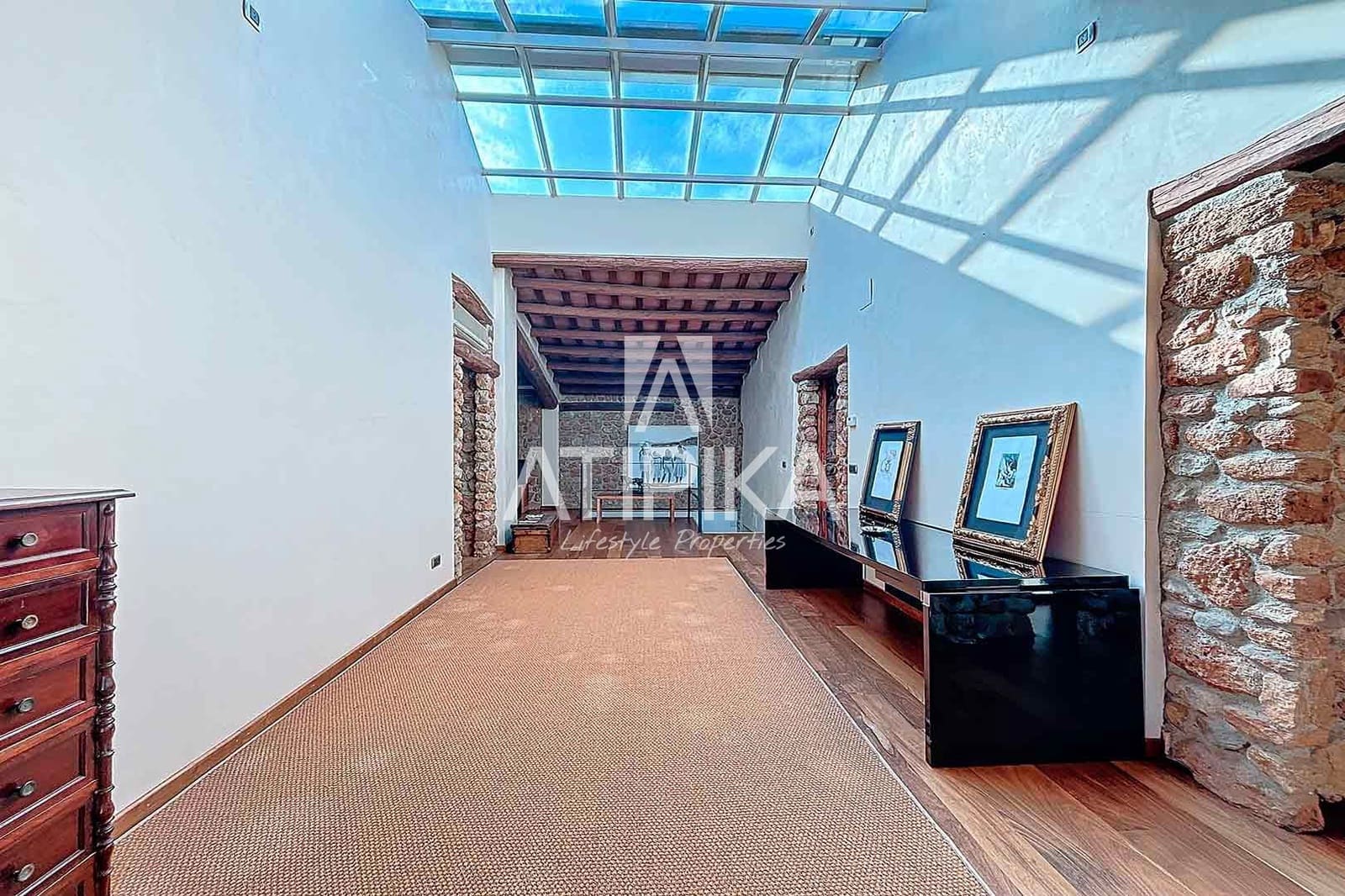 7 soveværelse Finca/Landehus til salg i Gelida med swimmingpool - € 1.700.000 (Ref: 8766405)