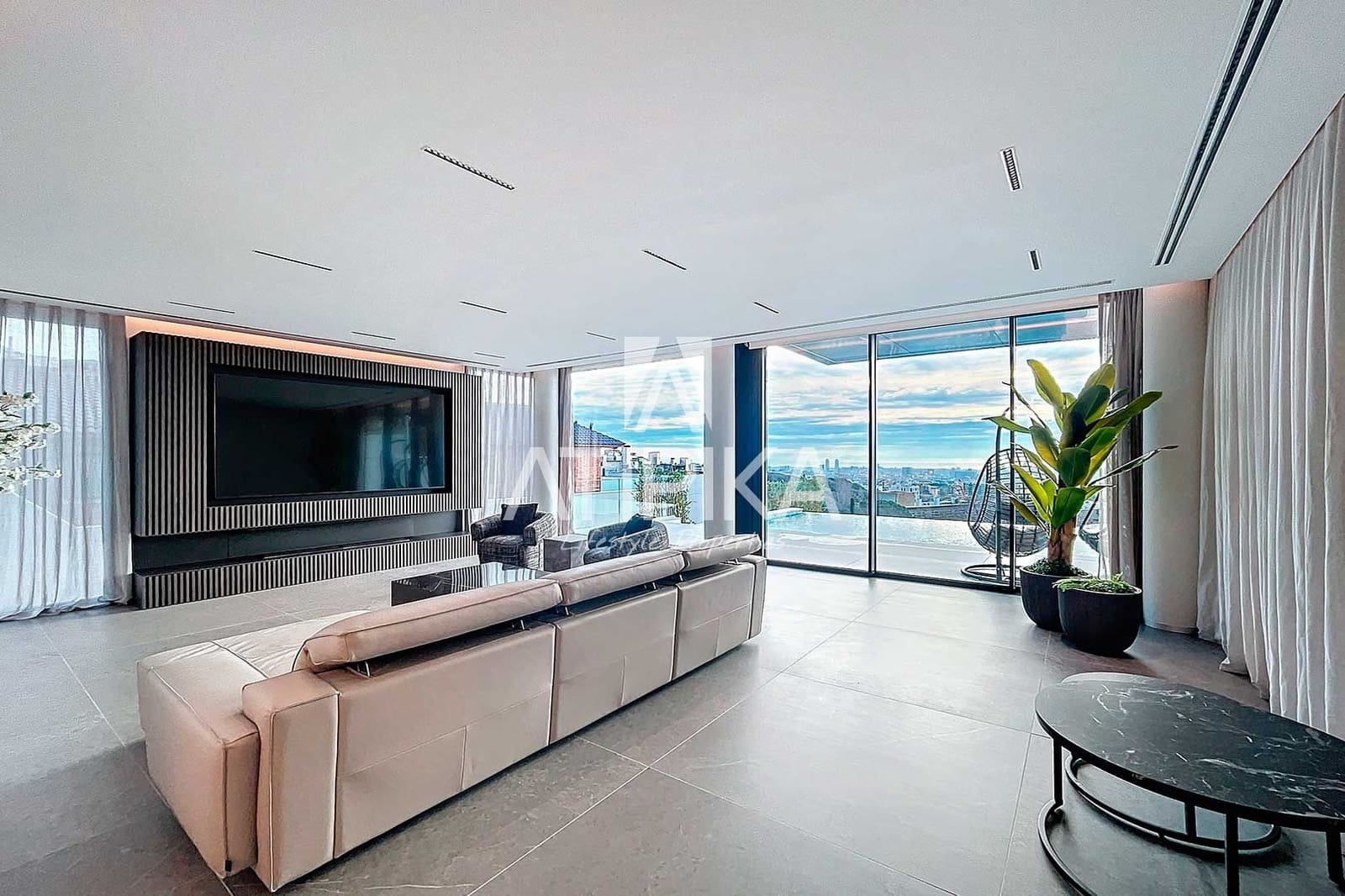 6 sypialnia Willa na sprzedaż w Miasto Barcelona z basenem - 5 900 000 € (Ref: 8815348)