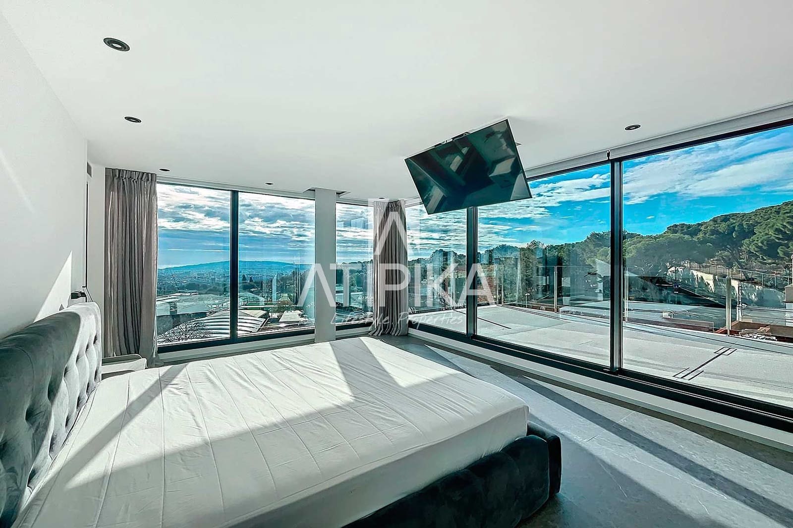 6 sypialnia Willa na sprzedaż w Miasto Barcelona z basenem - 5 900 000 € (Ref: 8815348)