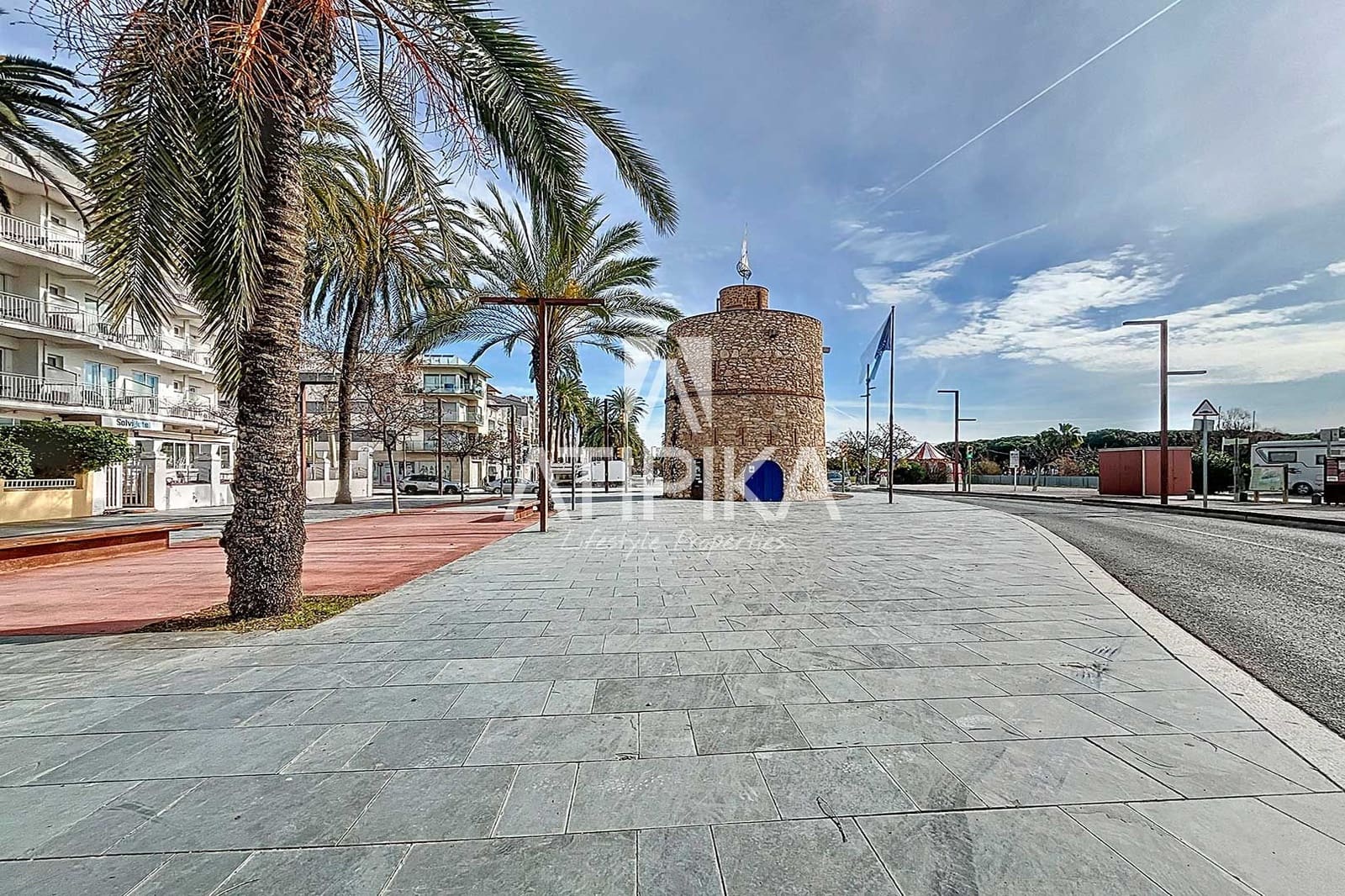 Undeveloped Land for sale in Vilanova i la Geltru - € 2,150,000 (Ref: 8840492)