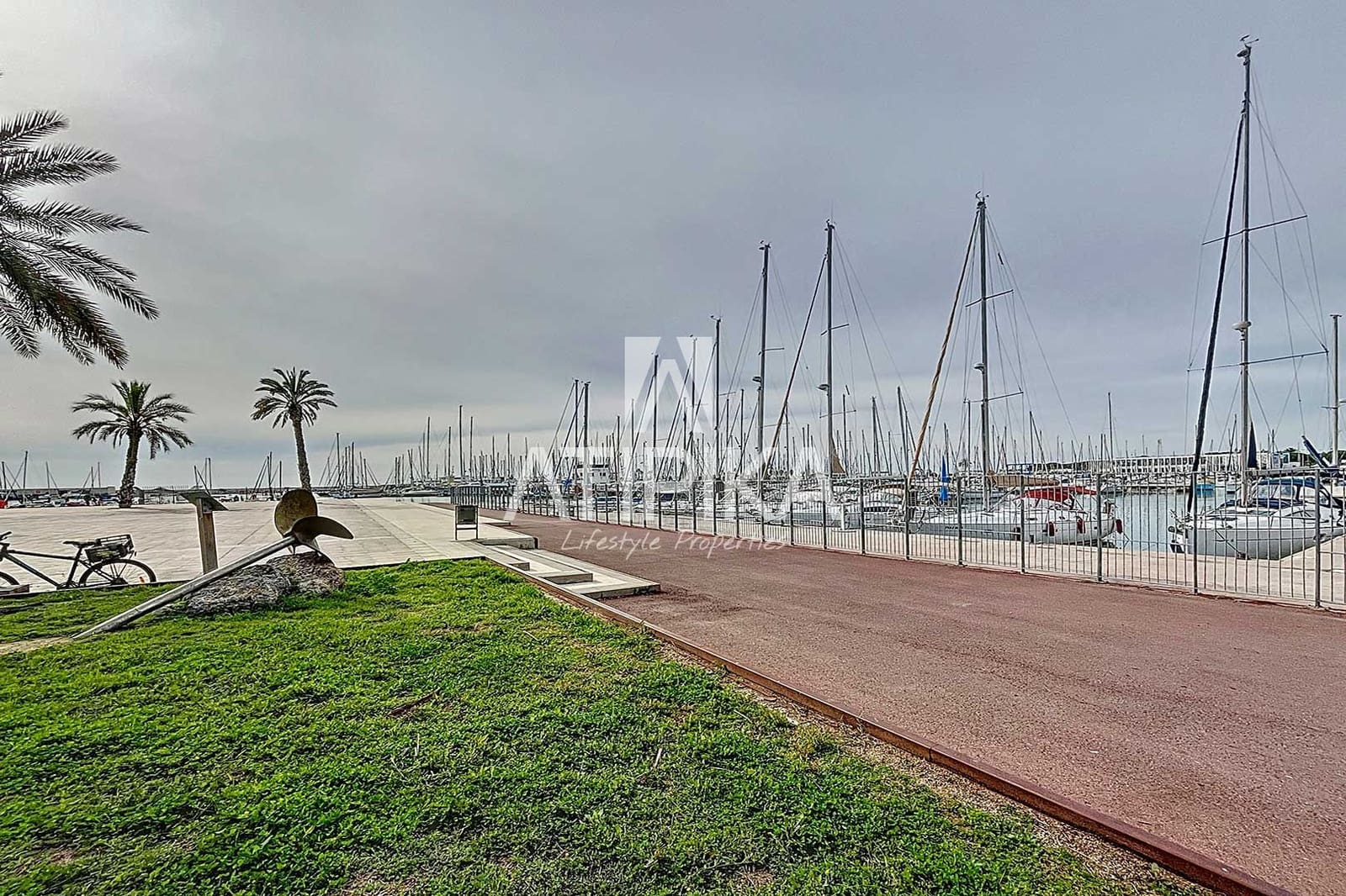 Undeveloped Land for sale in Vilanova i la Geltru - € 2,150,000 (Ref: 8840492)