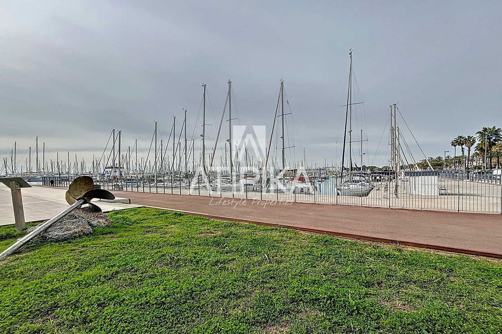 Undeveloped Land for sale in Vilanova i la Geltru - € 2,150,000 (Ref: 8840492)
