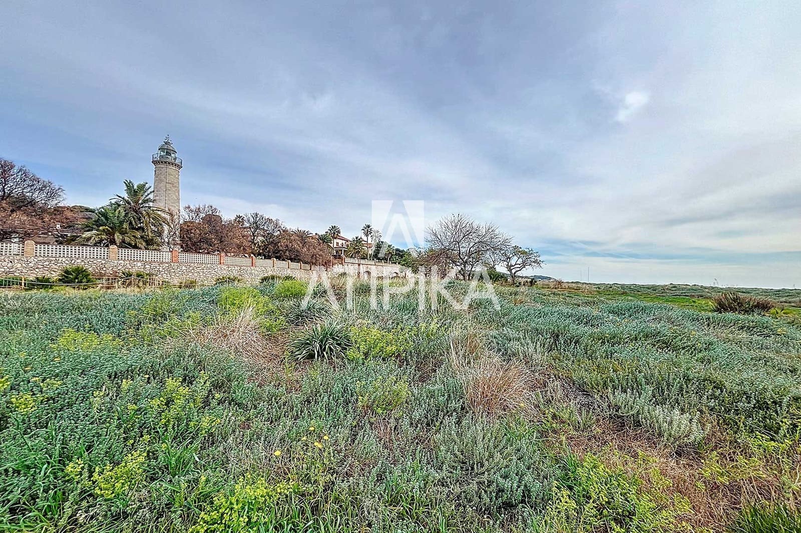 Undeveloped Land for sale in Vilanova i la Geltru - € 2,150,000 (Ref: 8840492)