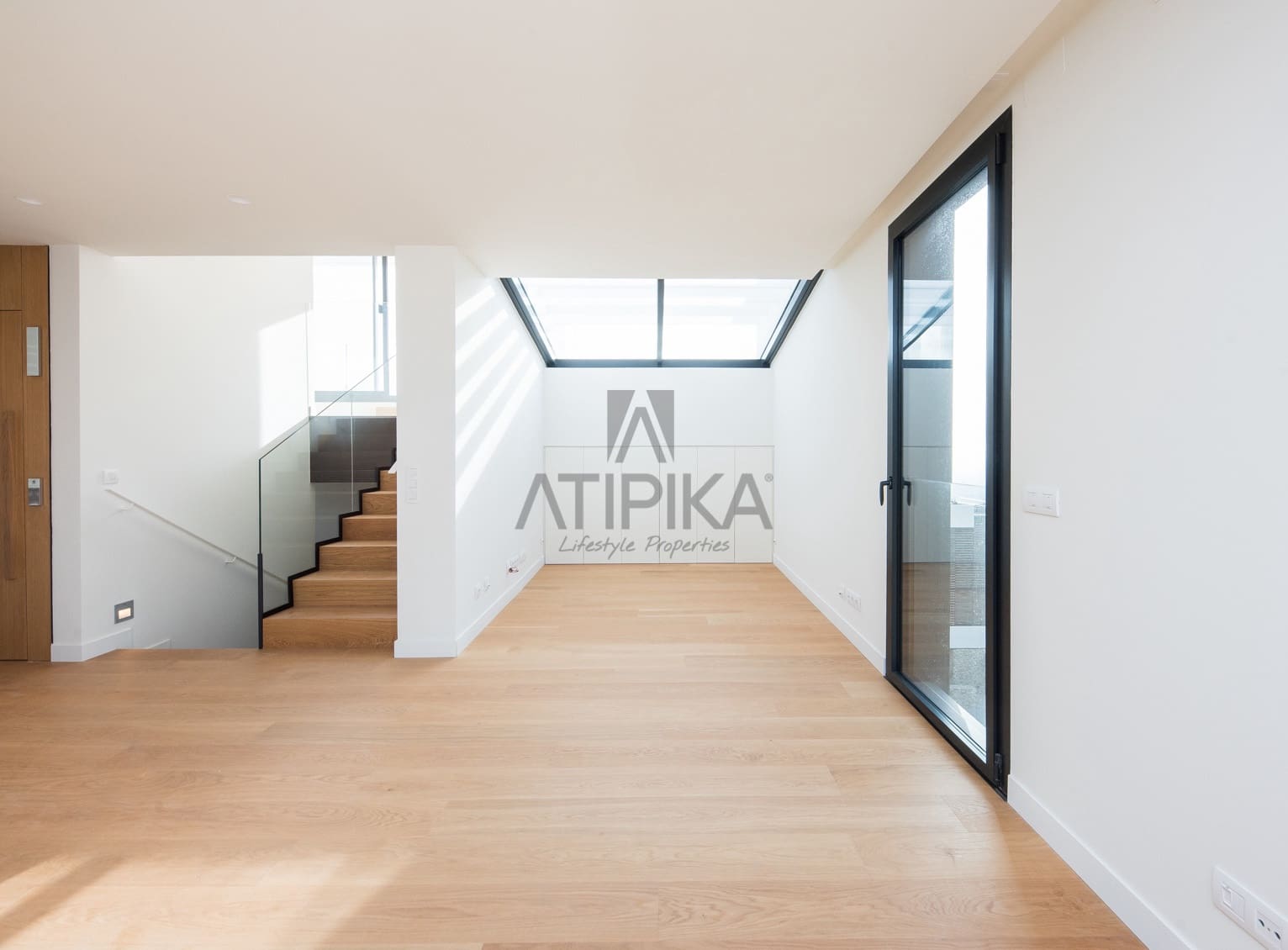 6 soveværelse Villa til leje i Barcelona by med swimmingpool - € 15.000 (Ref: 8847079)